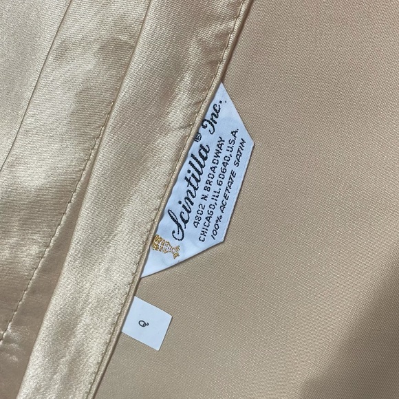 Vintage 70’s Scintilla Satin Gold Queen Size Sheet - Picture 2 of 3